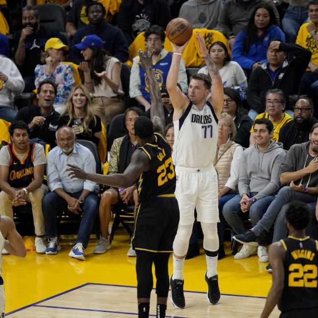 九游娱乐官网-6进球7失误！东契奇面对勇士铁索阵打出最差一战